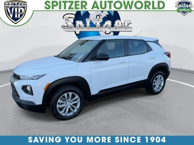 Used 2021 White Chevrolet LS image 9