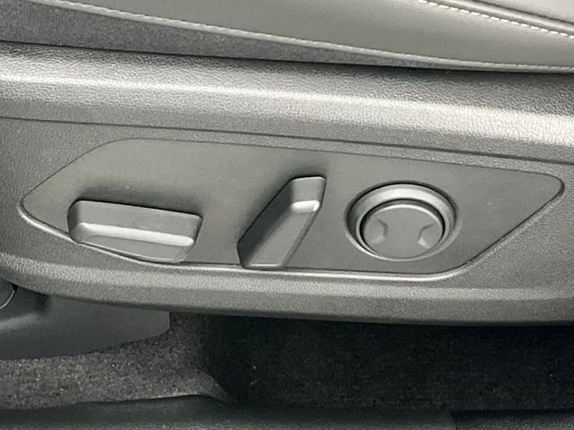 2026 Kia Sorento X-Line EX - Photo 12