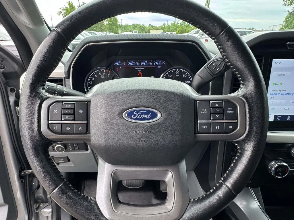 Used 2021 Silver Ford XLT image 18