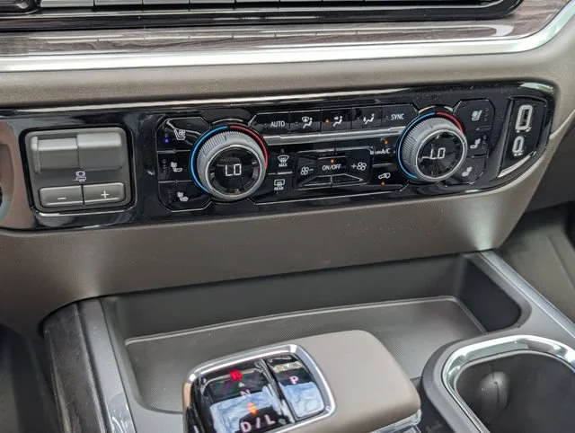 2026 Chevrolet Silverado 1500 LTZ - Photo 25
