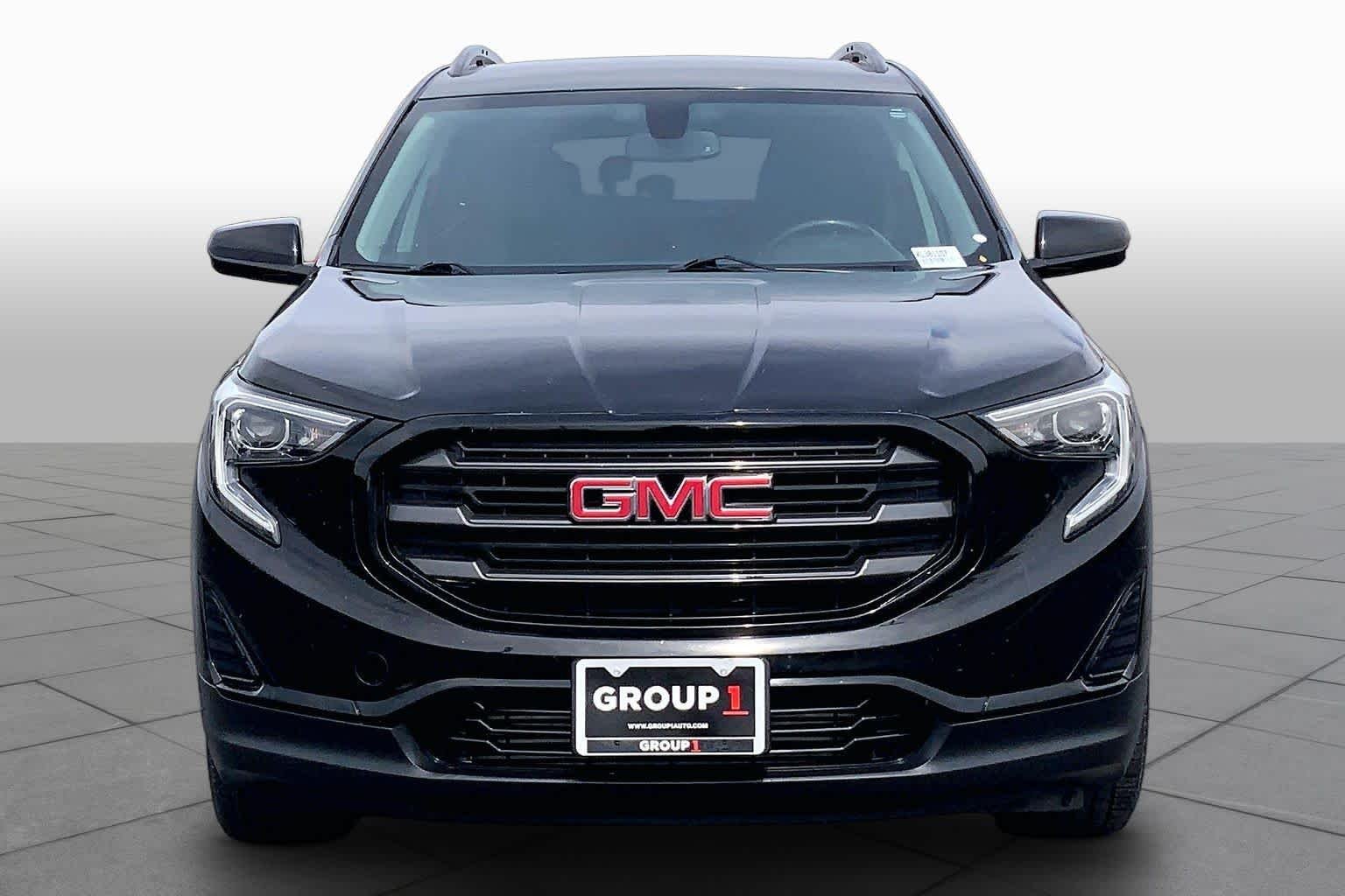 Used 2019 Ebony Twilight Metallic GMC SLE image 4