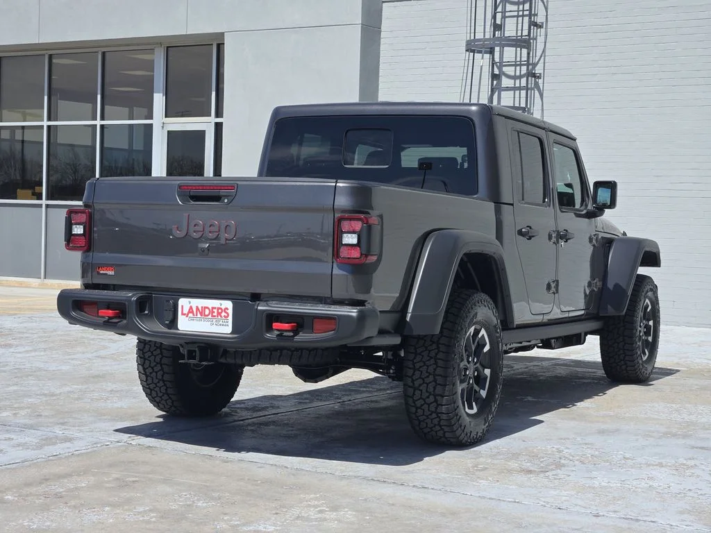 New 2026 Granite Crystal Metallic Clearcoat Jeep Rubicon image 4