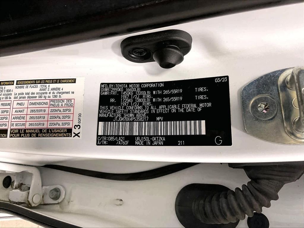 Used 2023 White Lexus 460 Luxury image 34