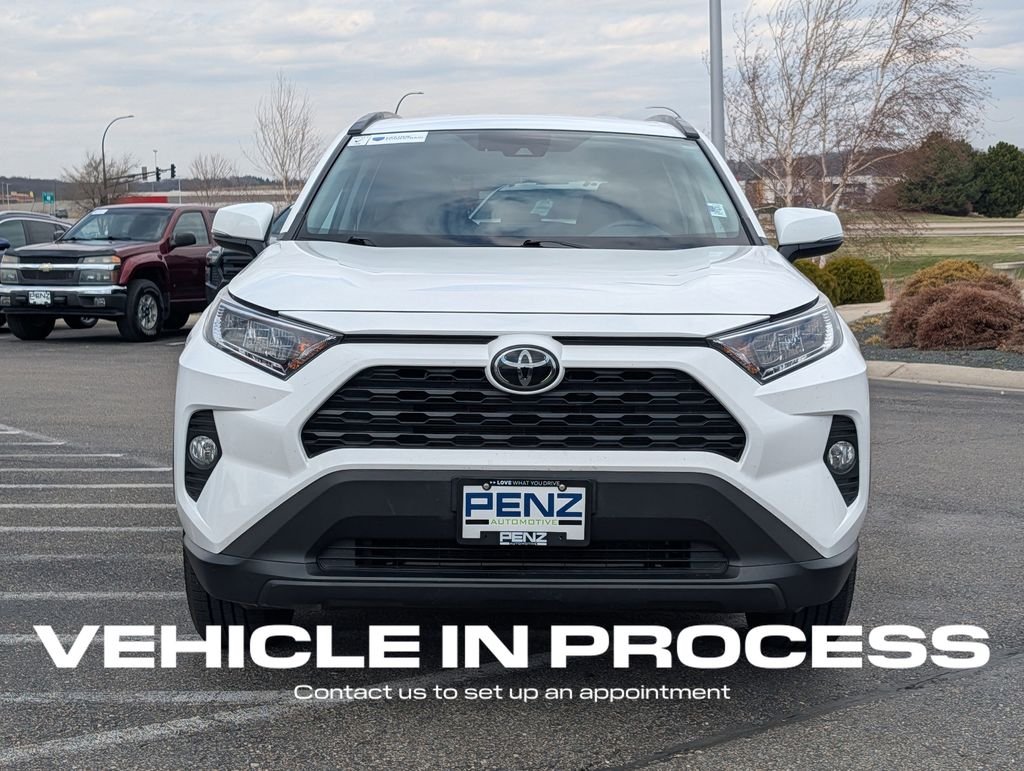 Used 2020 Toyota RAV4 XLE with VIN 2T3P1RFV7LW093148 for sale in Rochester, Minnesota