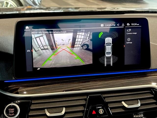 Used 2023 Black BMW 540i xDrive image 33