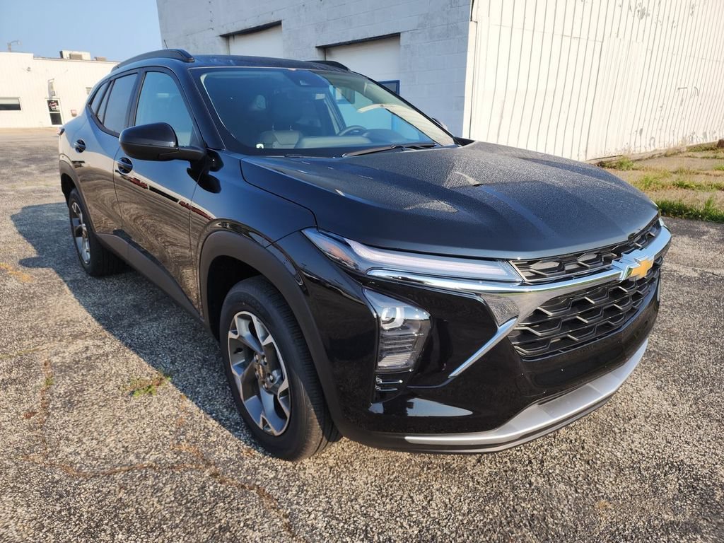New 2026 Chevrolet Trax LT