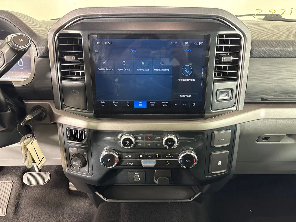 Certified Used 2025 Gray Ford XLT image 30