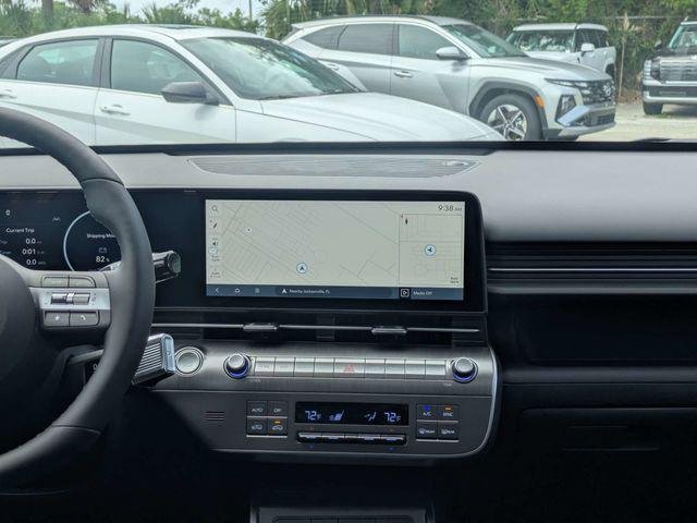 New 2026 White Hyundai Limited FWD image 17