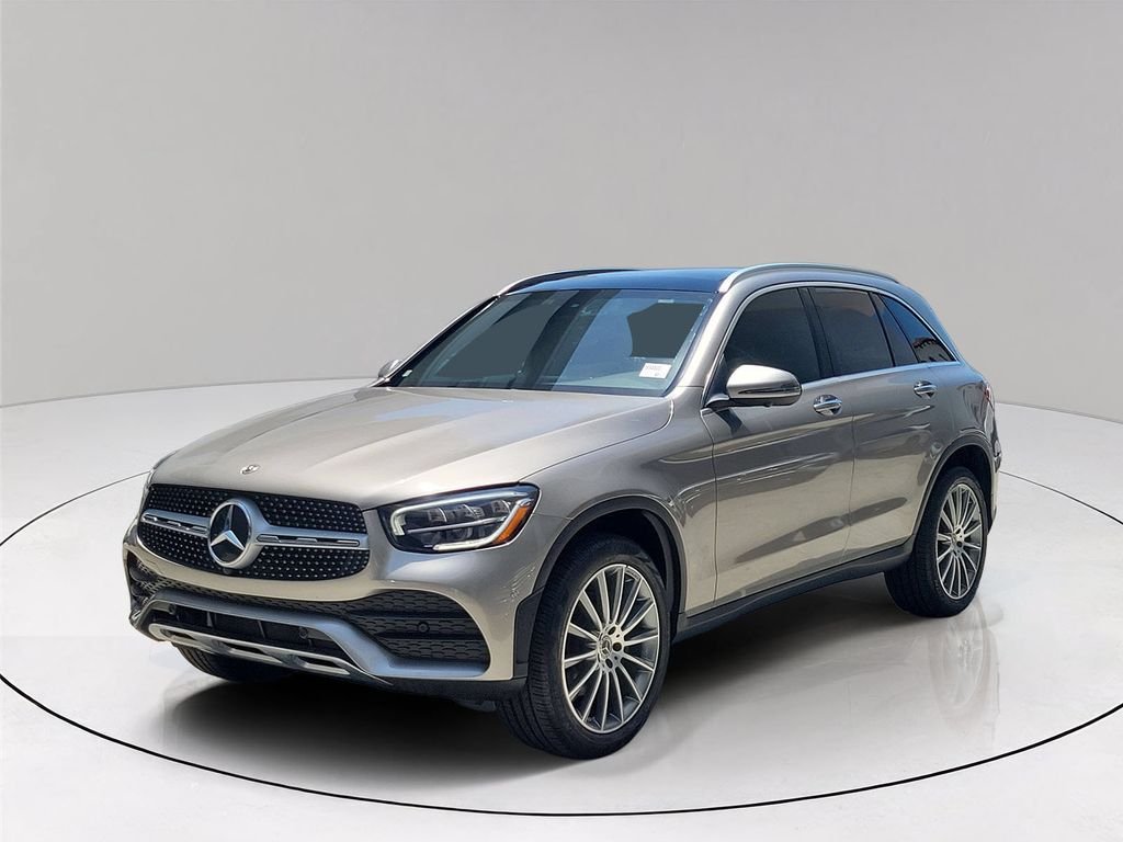 Certified Used 2021 Silver Mercedes-Benz GLC 300 image 3