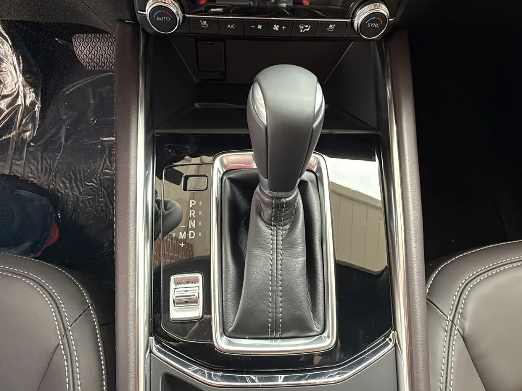 Used 2025 Gray Mazda 2.5 Turbo Signature image 27