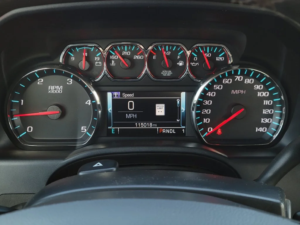 Used 2019 GRAPHITE METALLIC Chevrolet LTZ image 34