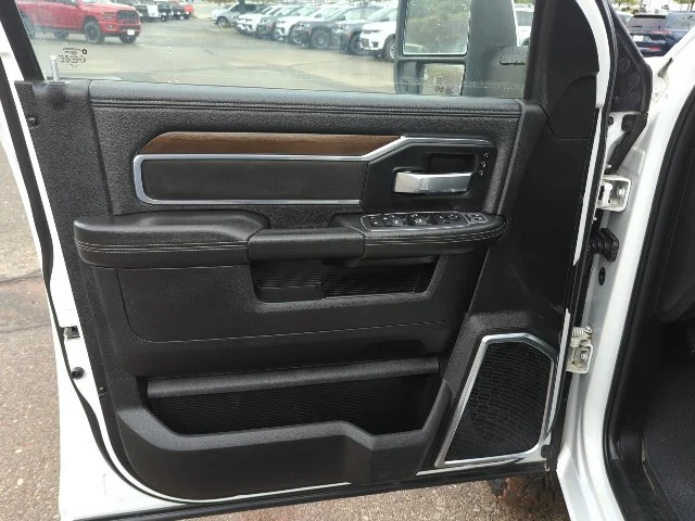 Used 2024 White Ram Laramie image 17