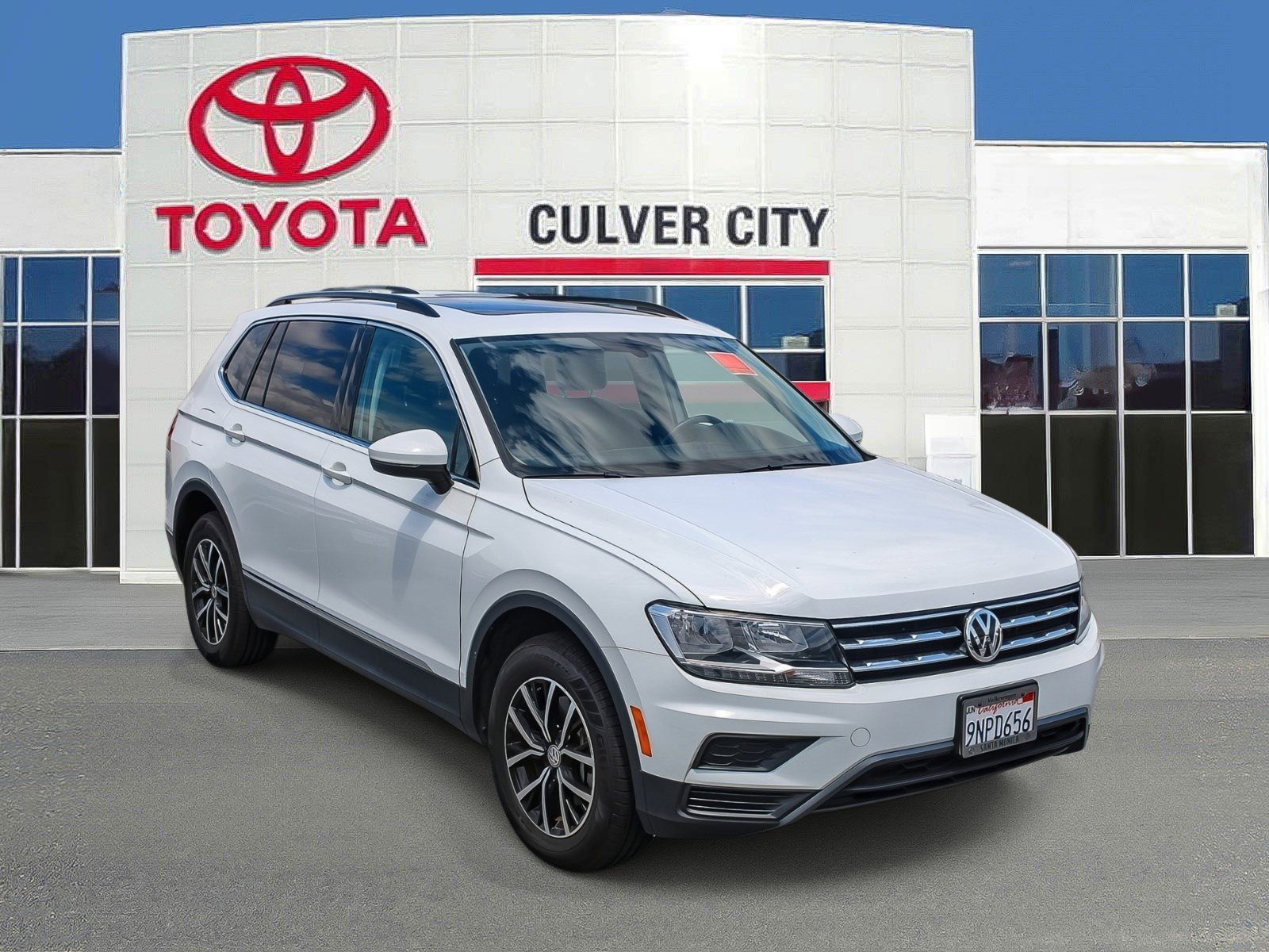 2021 Volkswagen Tiguan 2.0T SE 4Motion's photo