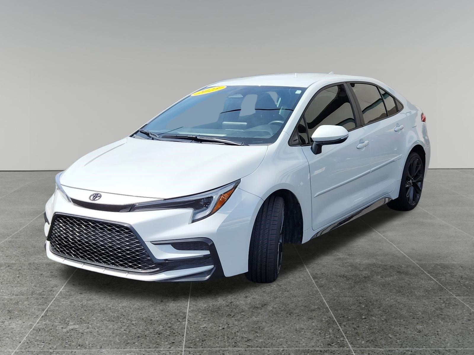 Certified Used 2025 Wind Chill Pearl Toyota SE image 3