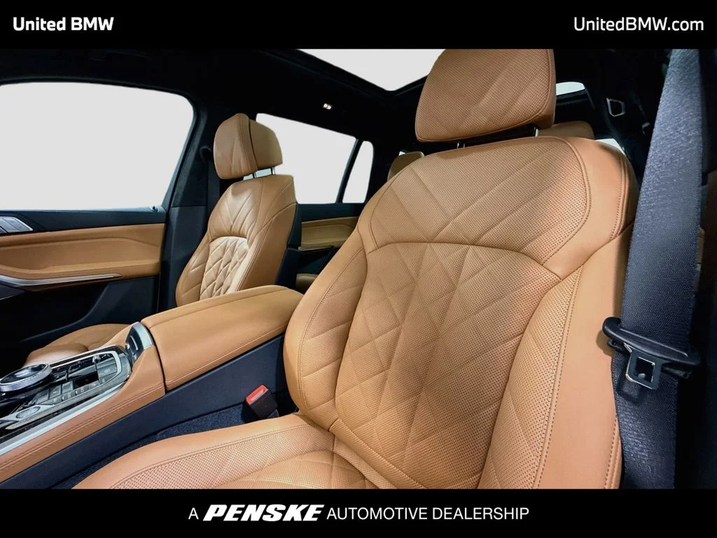 New 2027 Mineral White Metallic BMW xDrive40i image 12