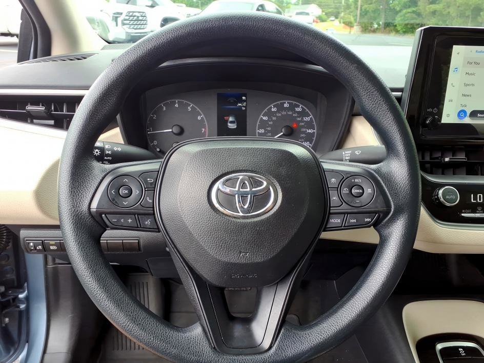 Used 2025 Celestite Toyota LE image 22