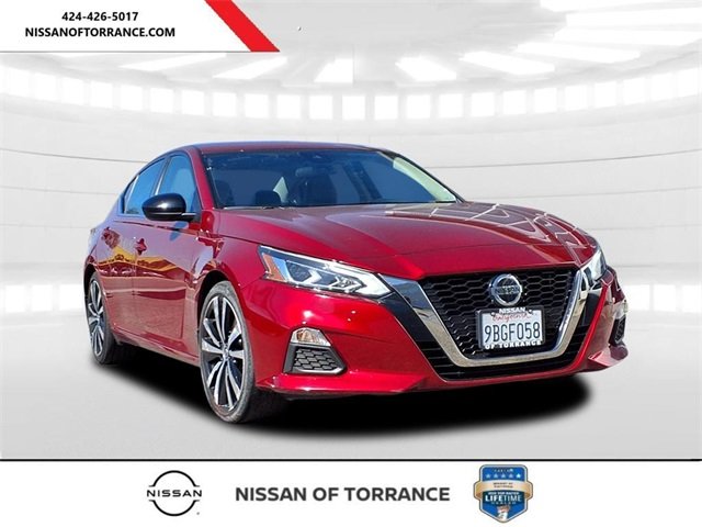 2022 Nissan Altima SR