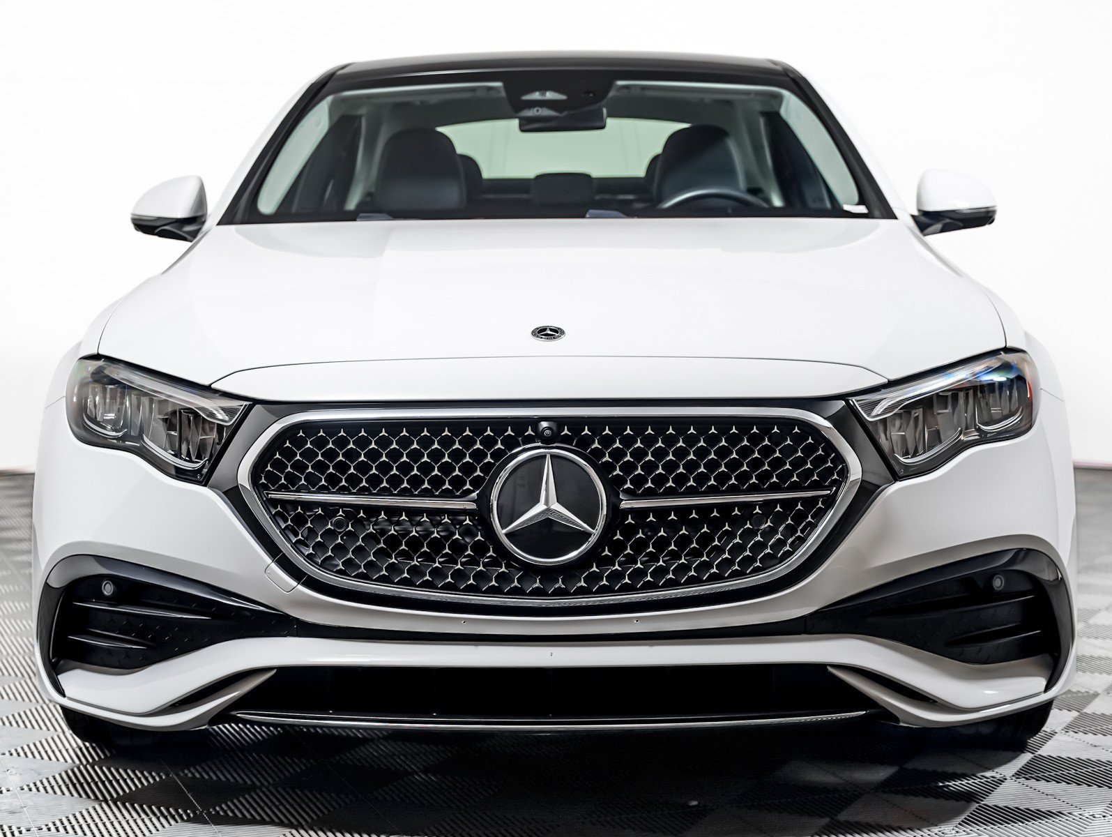 Certified Used 2026 Polar White Mercedes-Benz E 350 RWD Sedan image 4