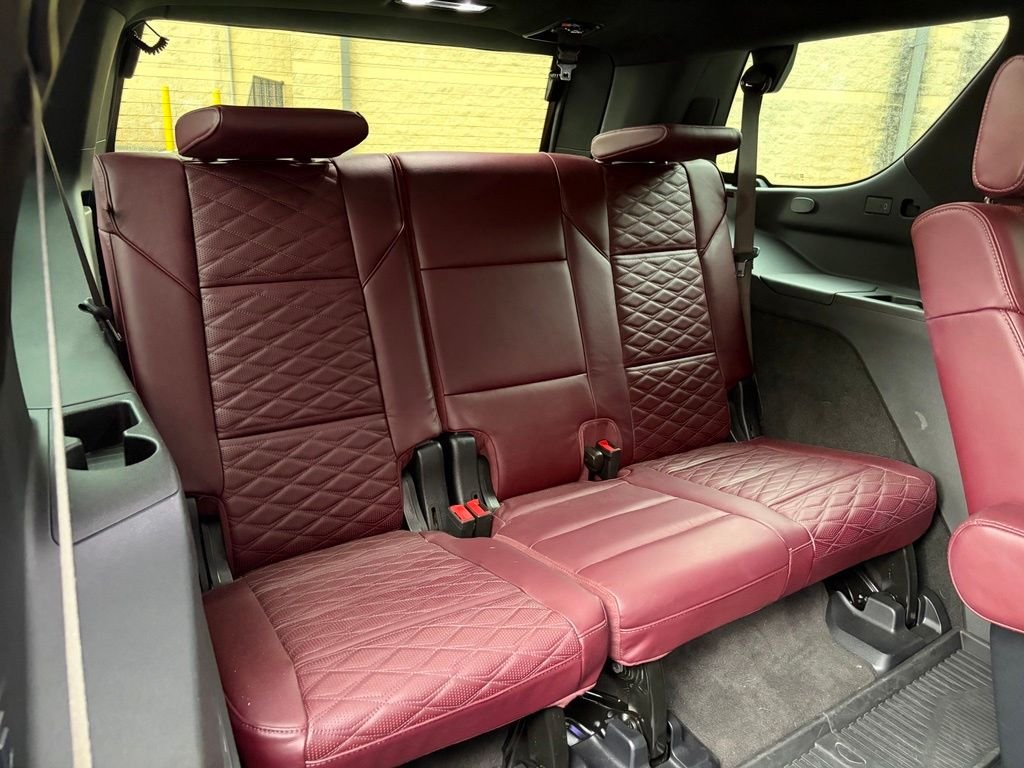 Used 2025 Black Cadillac Sport image 21