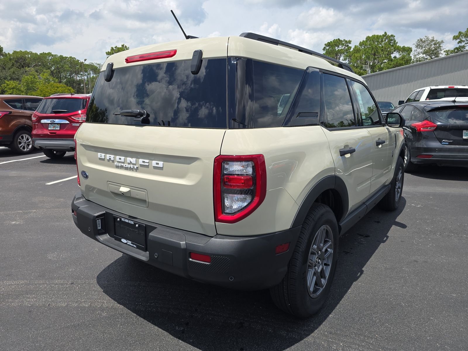 New 2025 Desert Sand Ford Big Bend image 4