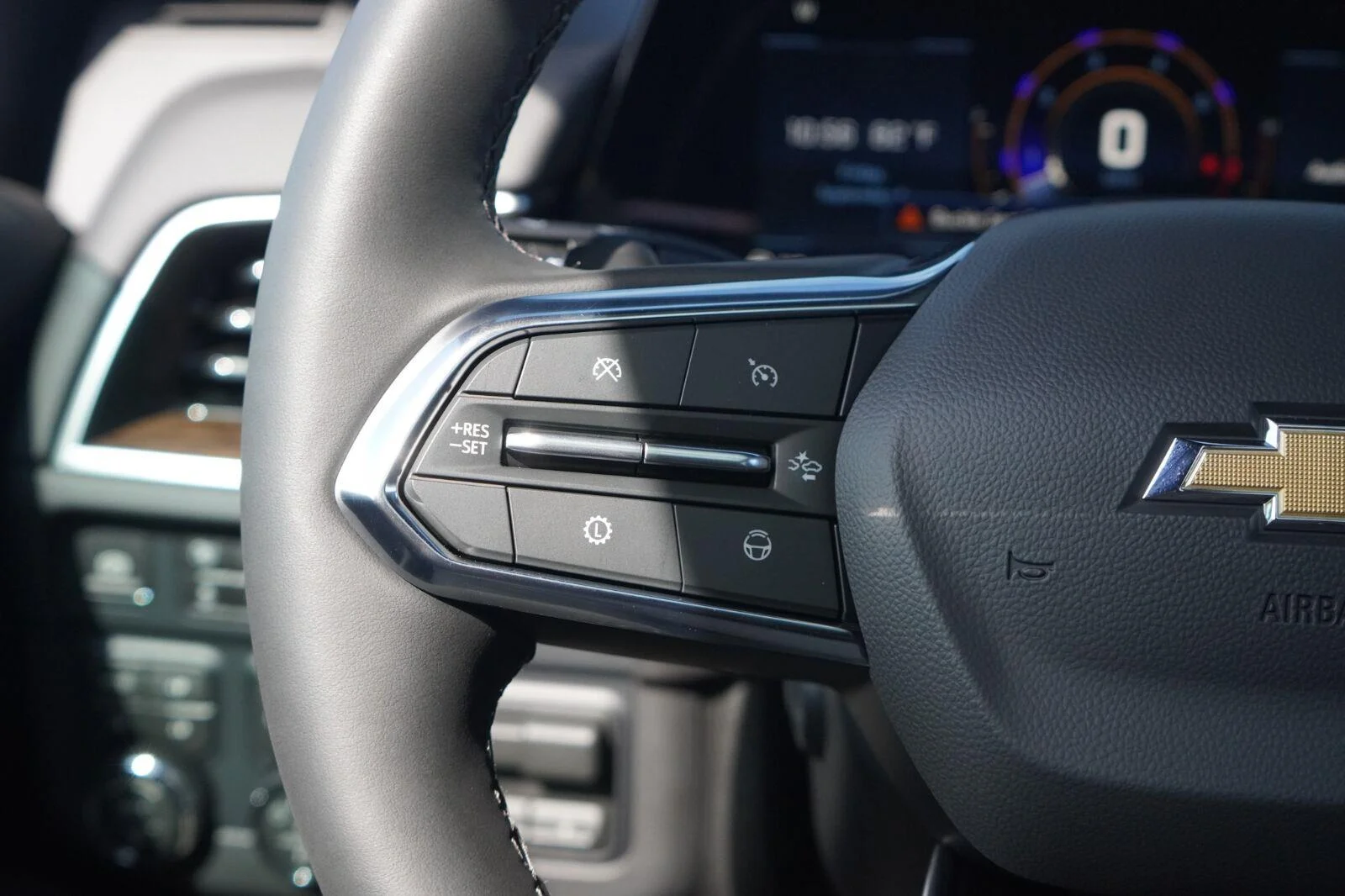 2026 Chevrolet Suburban High Country - Photo 15