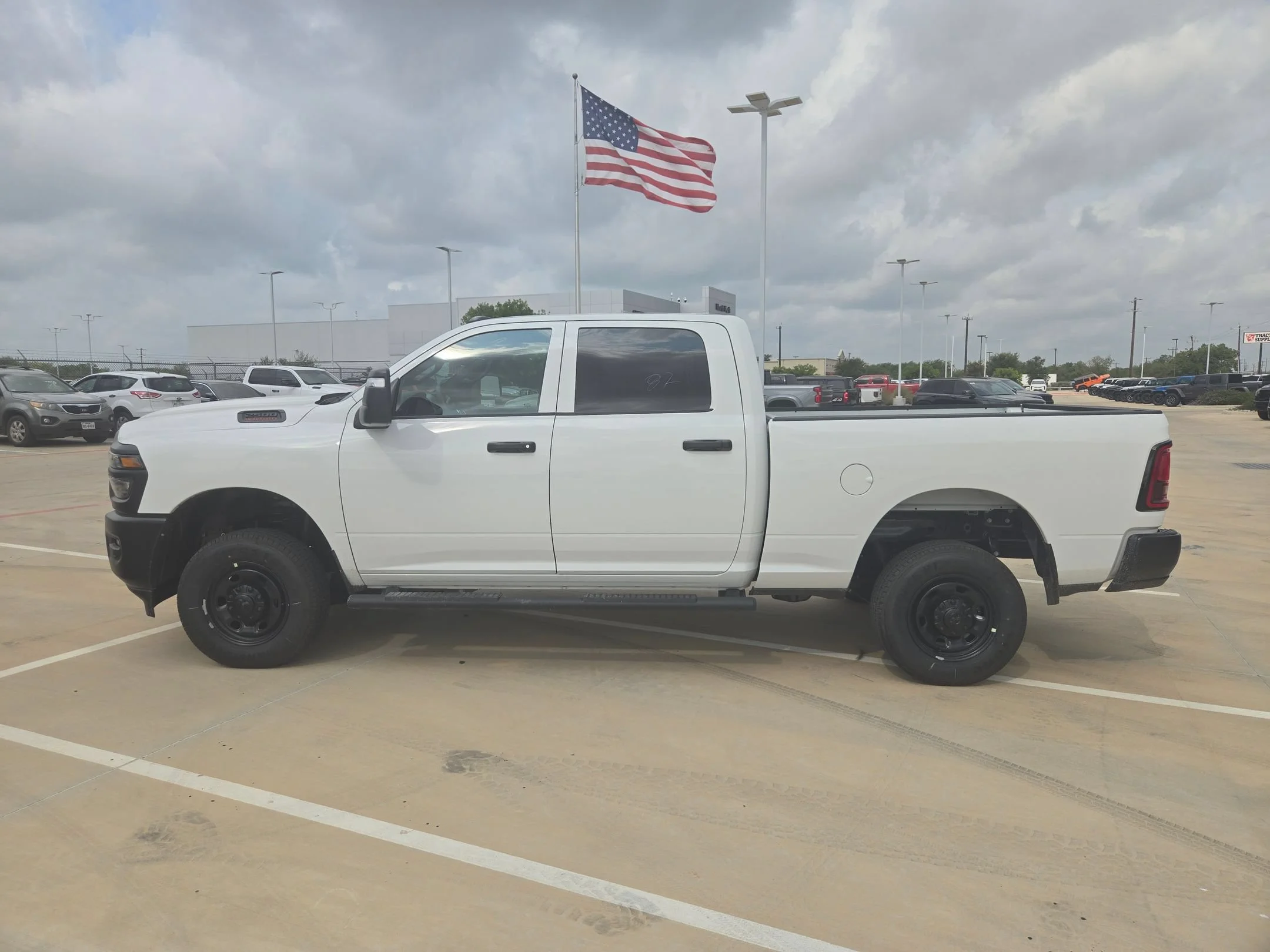 New 2026 Bright White Clearcoat RAM Tradesman image 6
