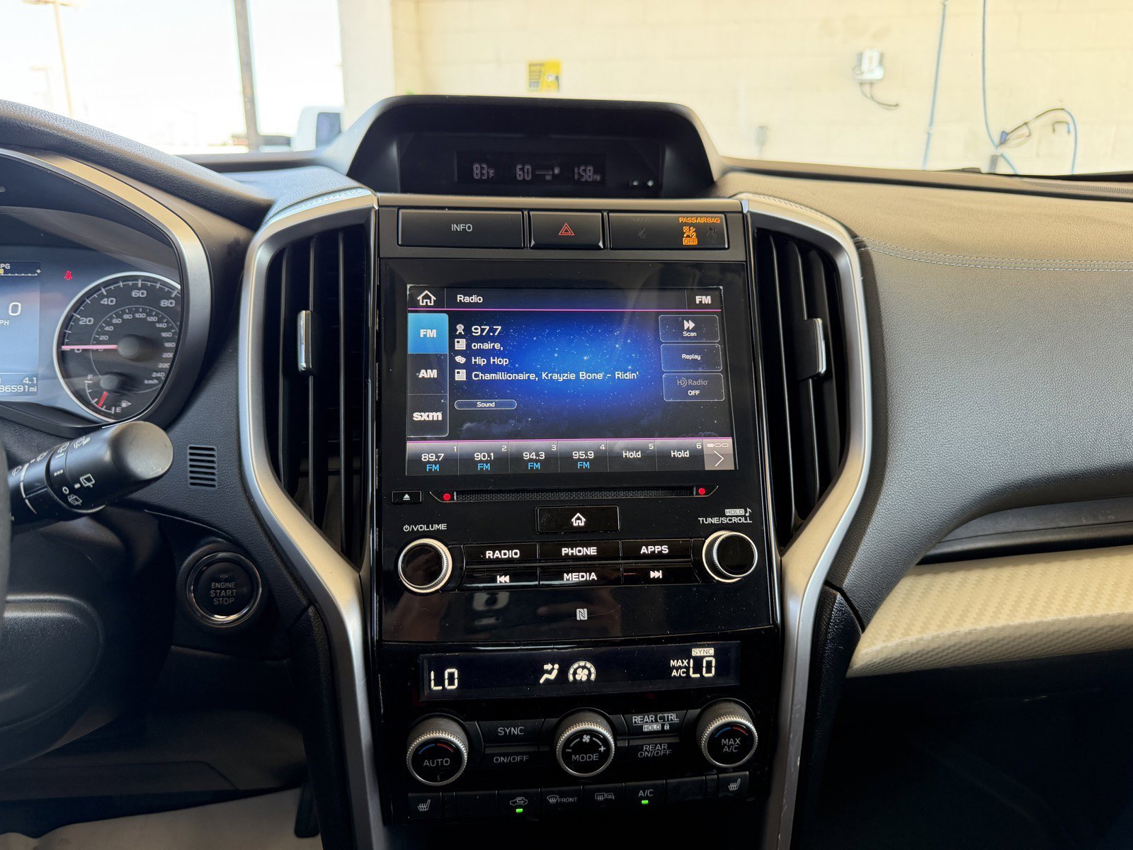 Used 2020 Ice Silver Metallic Subaru Premium image 12
