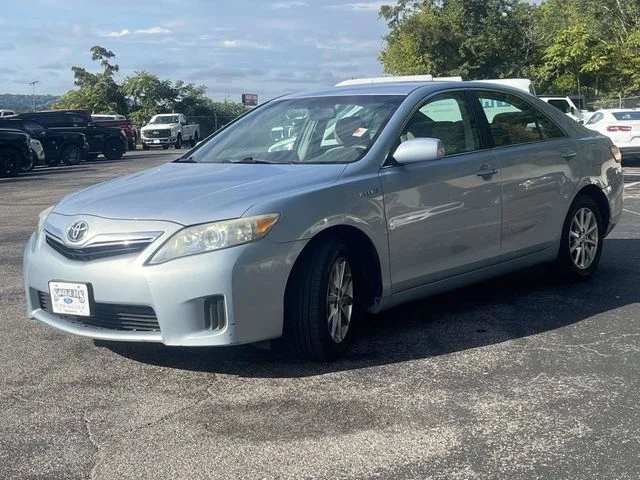 Used 2010 Blue Toyota Base image 8