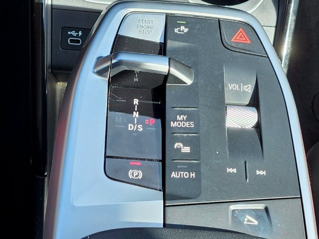 Certified Used 2024 Gray BMW xDrive28i image 23