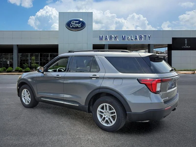 Used 2025 Gray Metallic FORD ACTIVE 4WD image 3