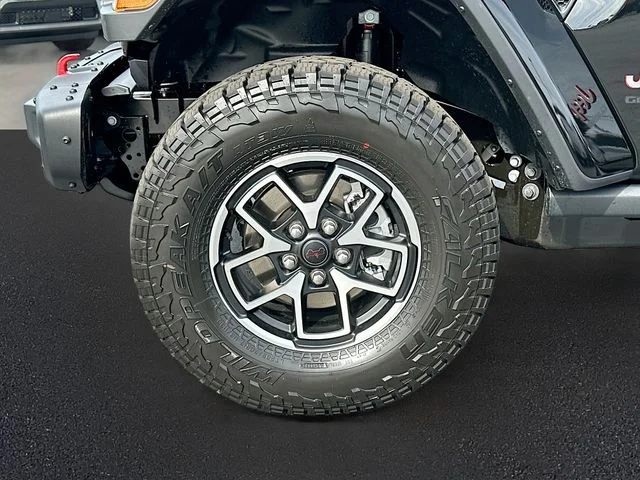 New 2026 Black Clear-Coat Exterior Paint Jeep Rubicon X image 21