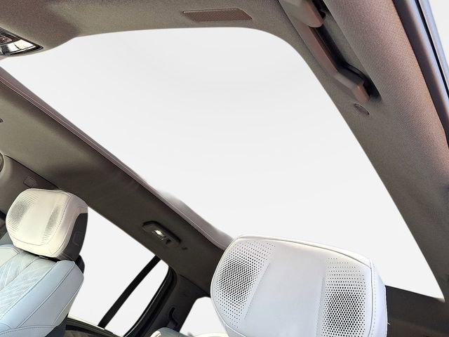 2025 Cadillac Escalade IQ Luxury 1 - Photo 15