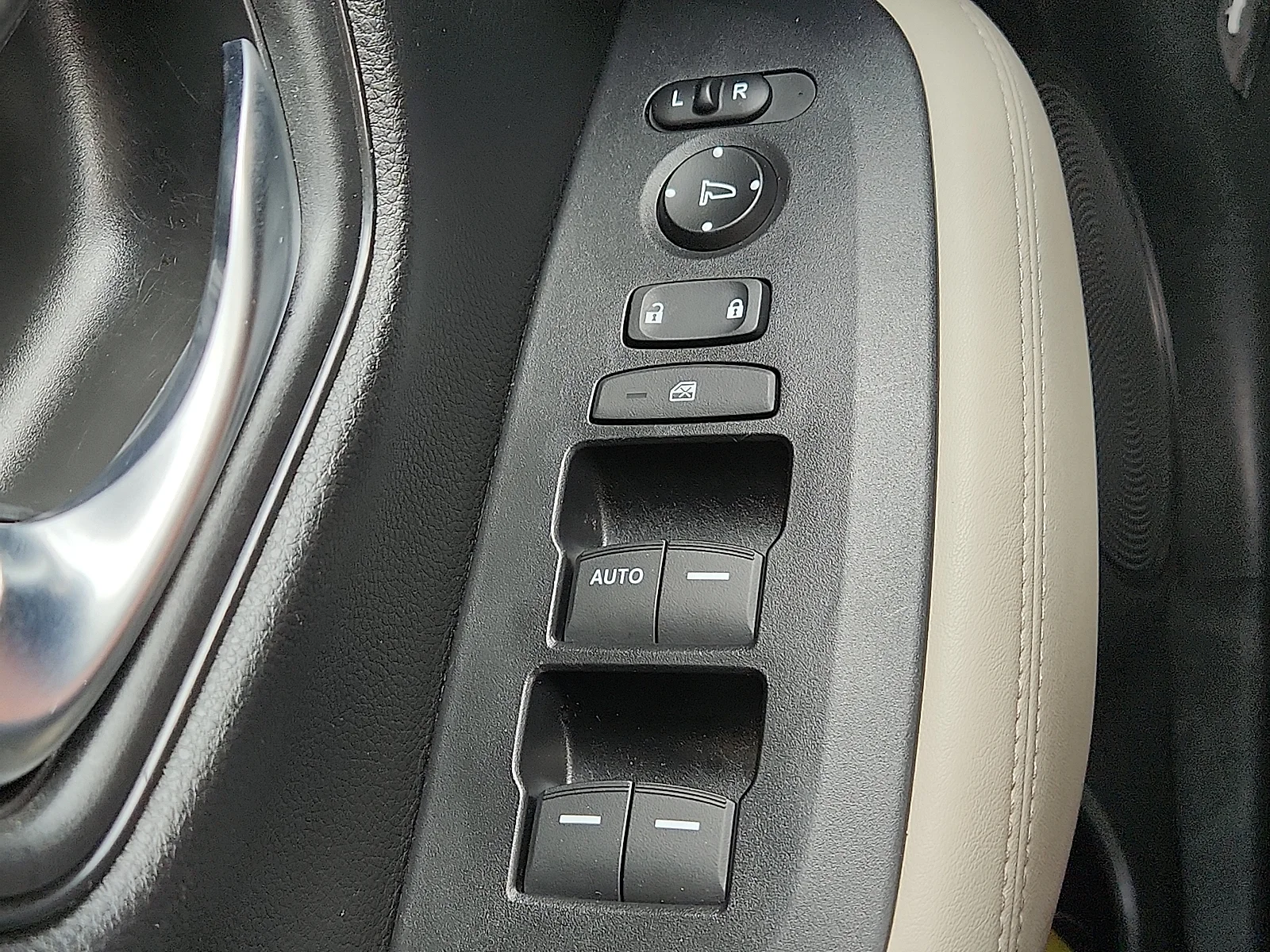 Certified Used 2024 Gray Honda LX image 19