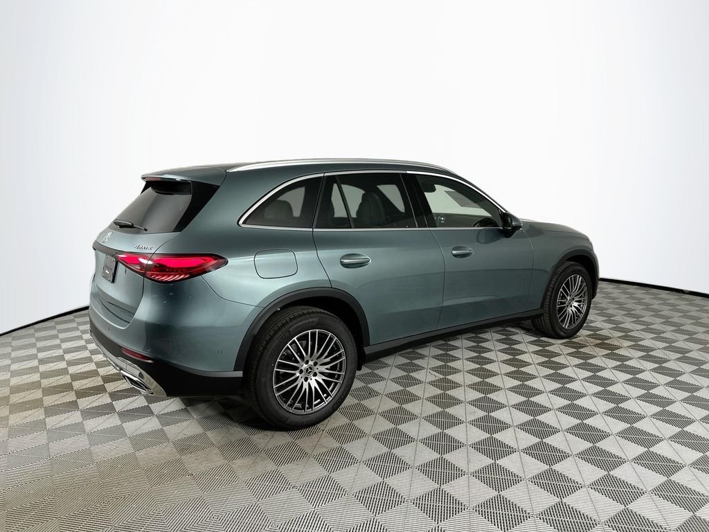 New 2026 Verde Silver Metallic Mercedes-Benz GLC 300 image 7