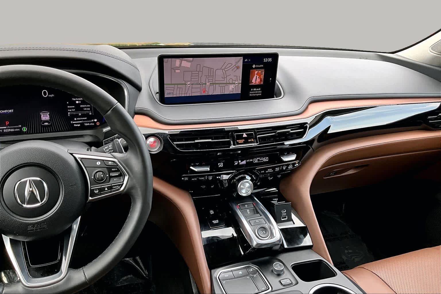 Used 2024 Liquid Carbon Metallic Acura w/Technology Package image 7
