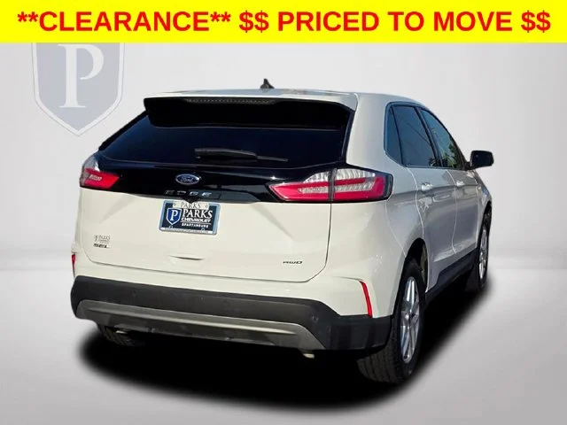Used 2024 White Ford SEL image 8
