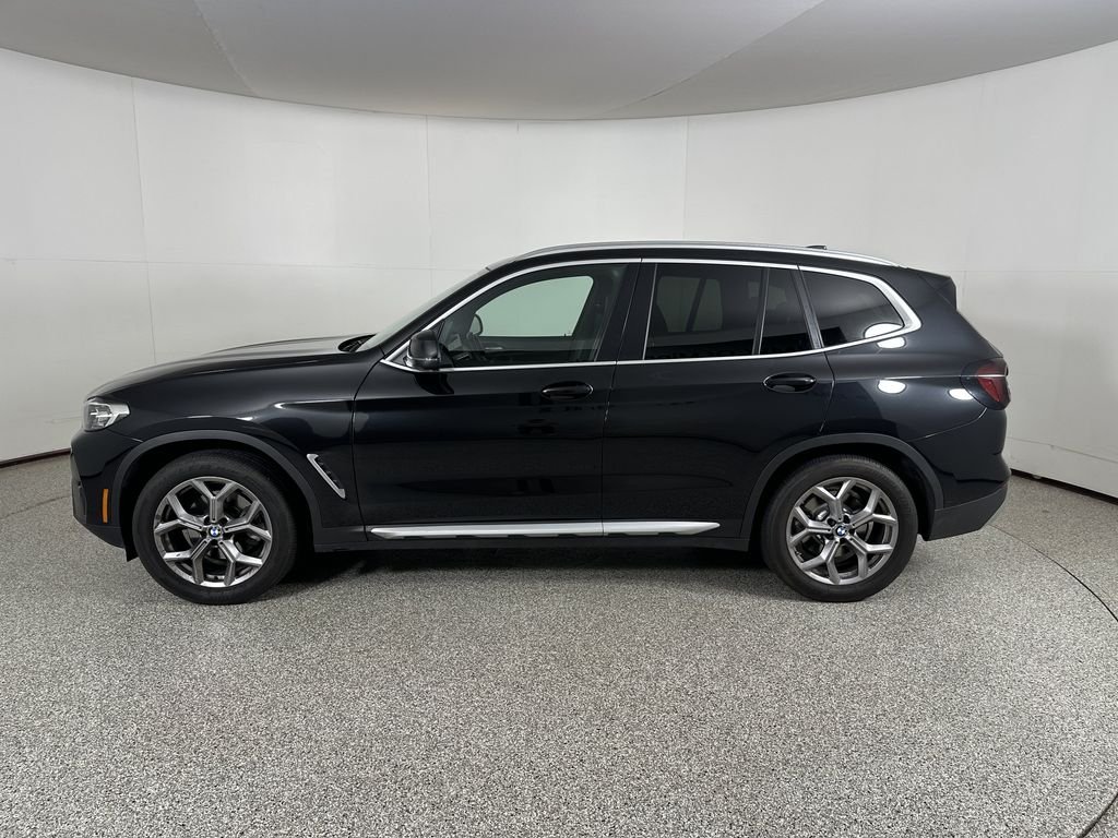 Used 2019 Black BMW xDrive30i image 6