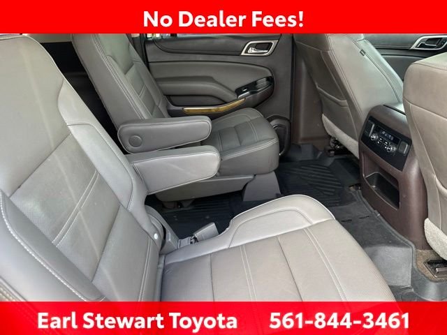 Used 2017 Silver GMC Denali image 34