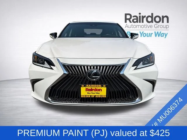 Used 2021 White Pearl Lexus ES 250 image 2