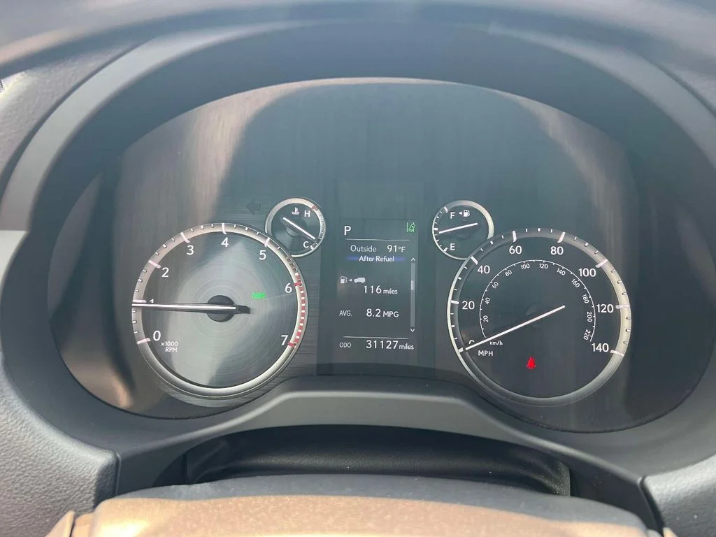 Certified Used 2023 White Lexus 460 image 27