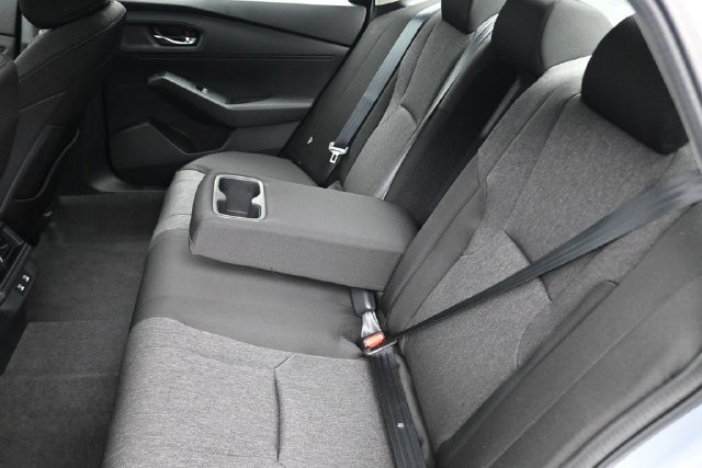 New 2026 Solar Silver Metallic Honda SE image 26