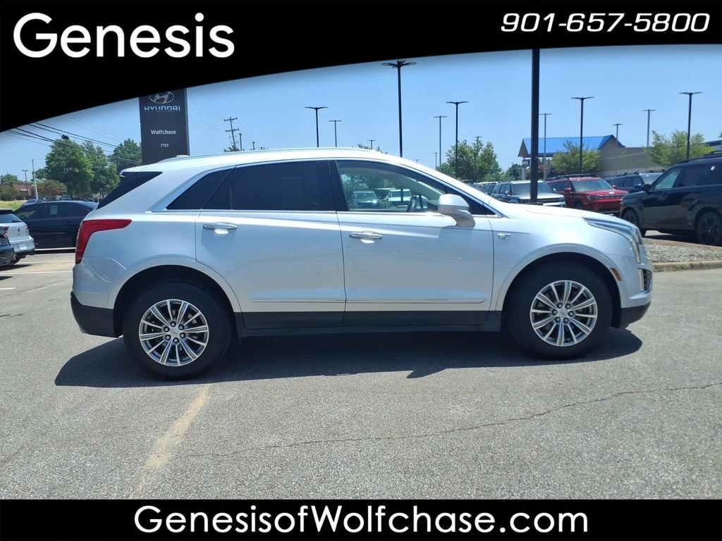 Used 2018 Silver Cadillac Luxury image 6
