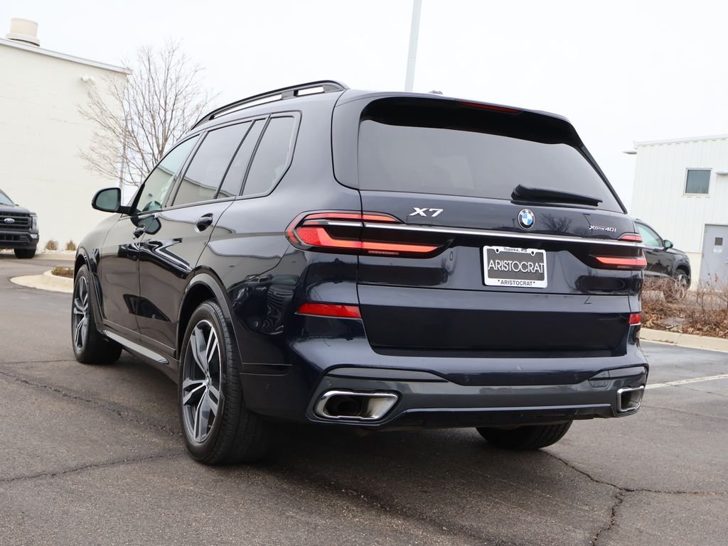 Used 2023 Carbon Black Metallic BMW xDrive40i image 7
