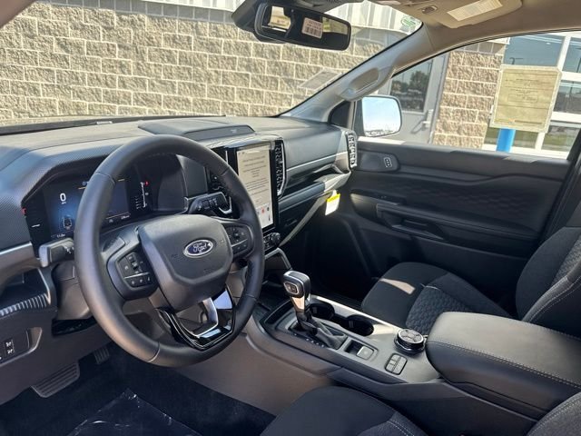New 2026 Shadow Black Ford XLT image 18