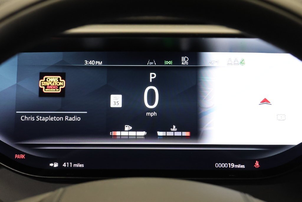 Certified Used 2026 Fuji White Land Rover Dynamic SE image 20