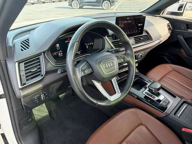 Used 2021 White Audi 45 Premium Plus image 10