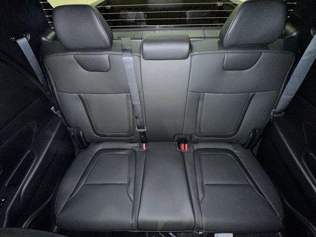 New 2026 Phantom Black Hyundai SEL AWD image 20