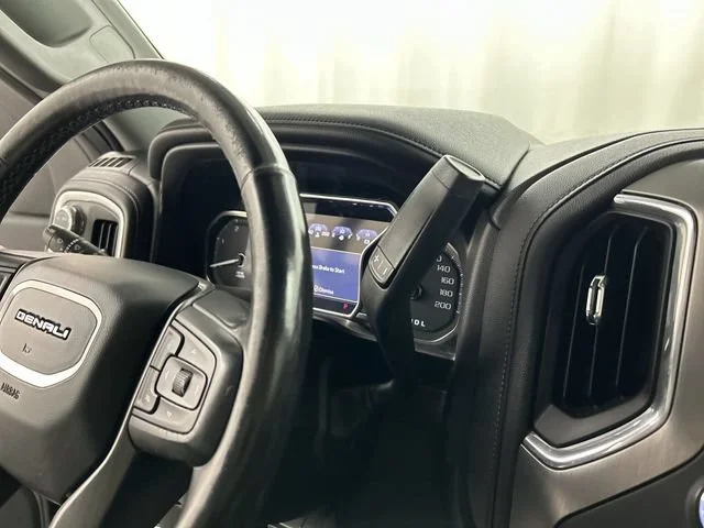 Used 2021 Black GMC Denali image 10