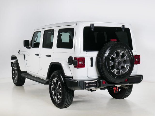 Used 2024 Bright White Clearcoat Jeep Sahara image 33