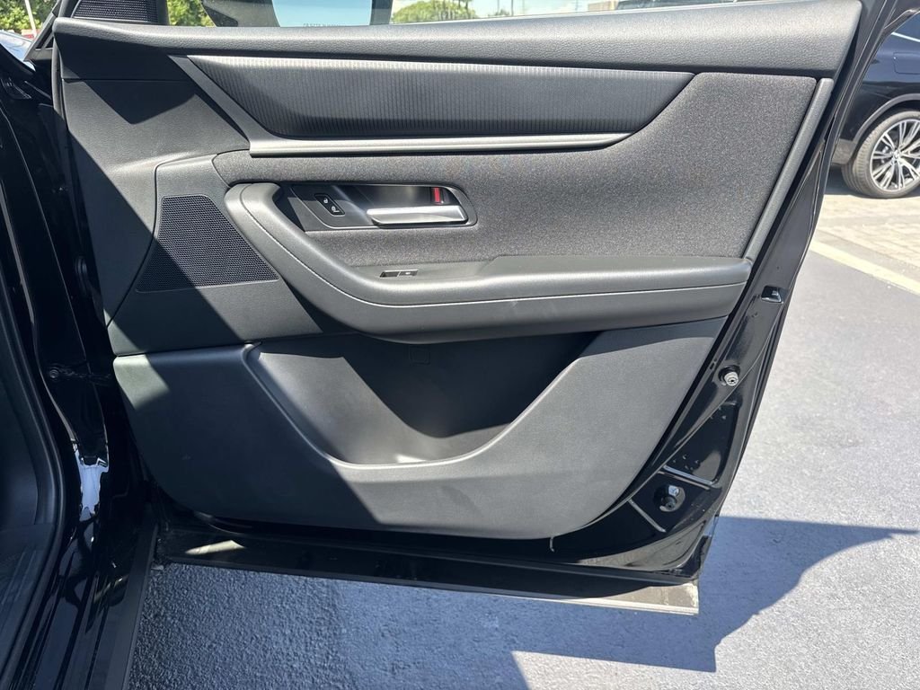 New 2026 Black Mazda 3.3 Turbo Select image 13